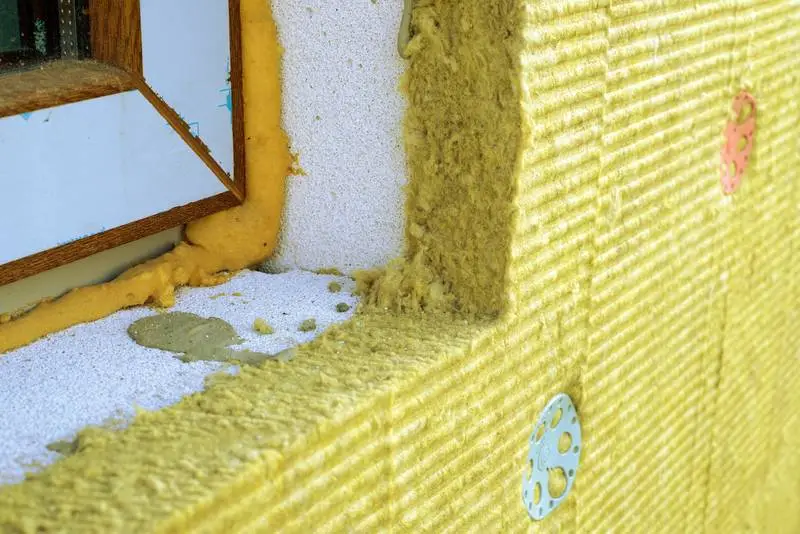 External wall insulation system